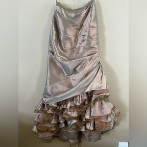 Brown dress skirt in an x-small (size 36)